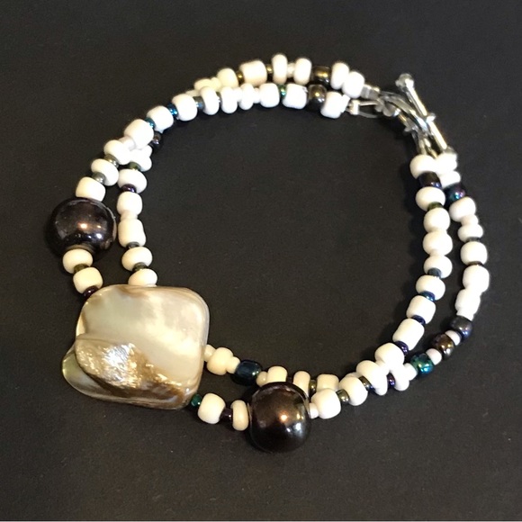 New Handmade Adult / Child Matching Bracelets, Beaded. Cream/Metallic Charcoal - Picture 4 of 10